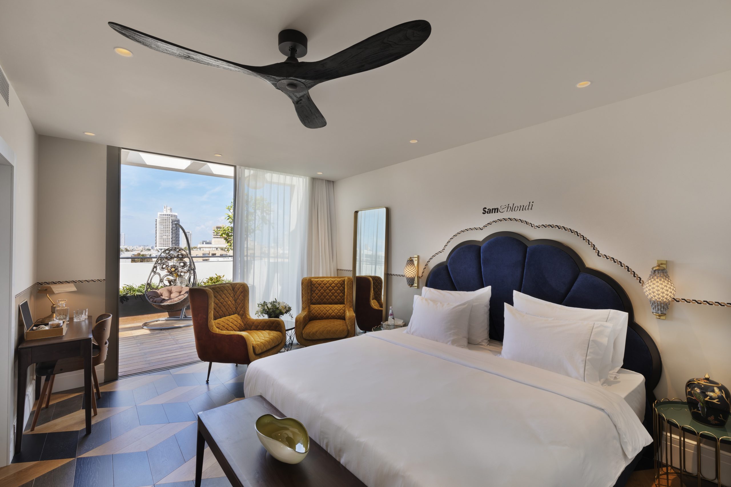 hotel-thumb-img